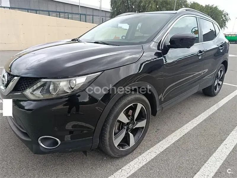 Usado Nissan Qashqai 360º 115 CV (84 kW) 2015 Negro SUV