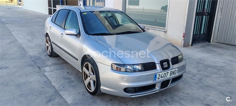 Gris / plata Usado 2001 Seat Toledo Stella Berlina | 1500 € (Super precio) - Imagen 1/4