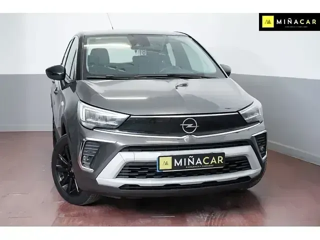 Usado Opel Crossland X GS Line 110 CV (80 kW) 2021 Gris SUV