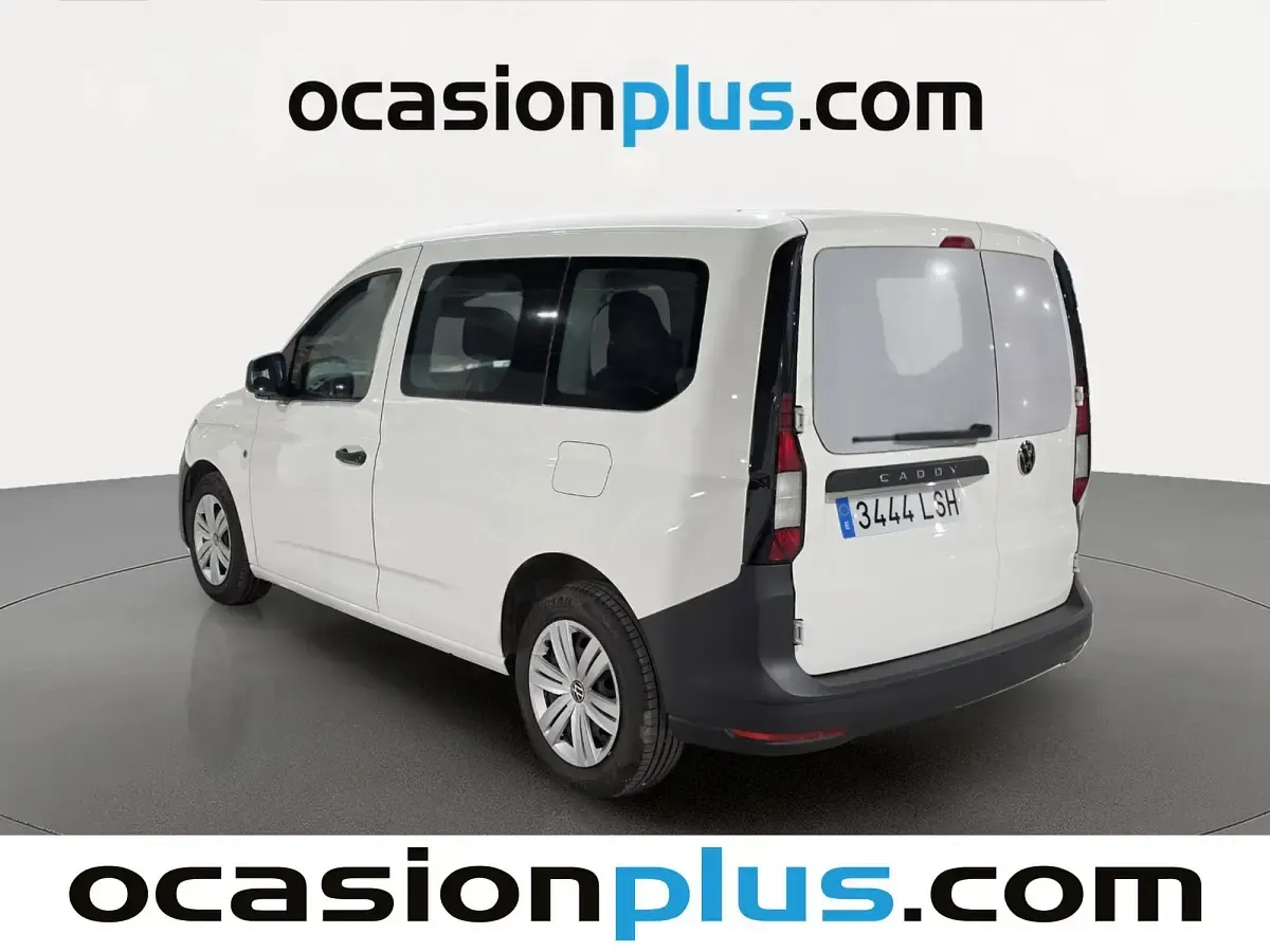 Usado VW Caddy 102 CV (75 kW) 2021 Blanco Monovolumen