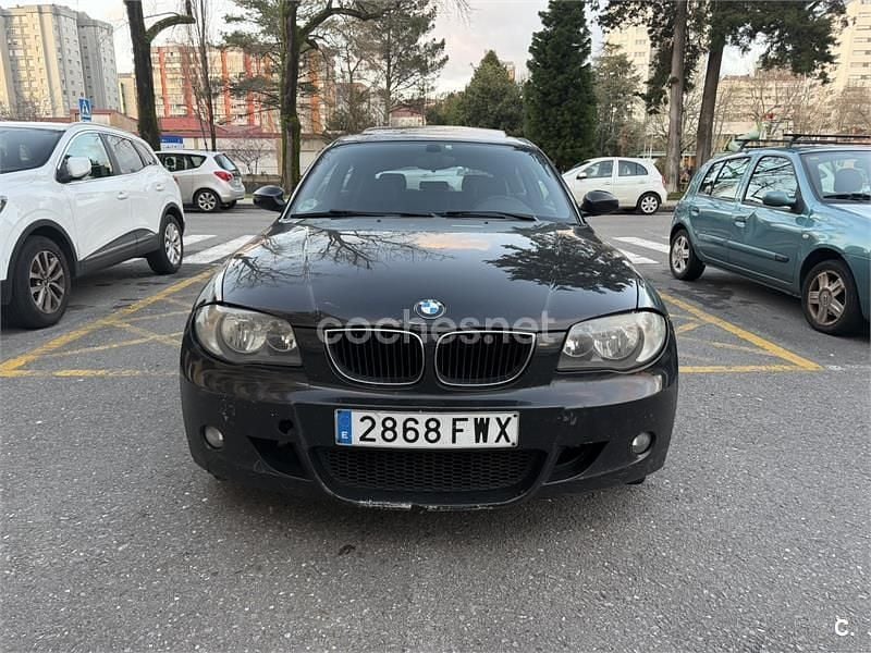 Usado BMW 118 143 CV (105 kW) 2007 Negro Utilitario