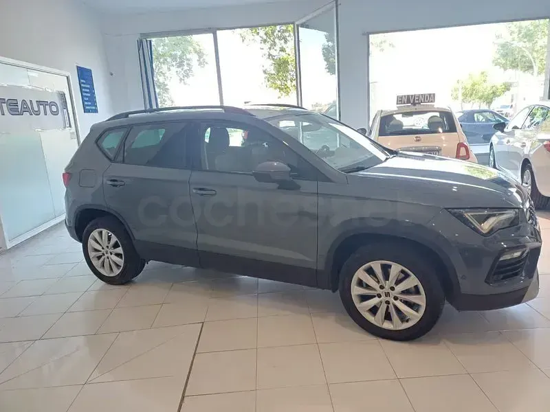 Usado Seat Ateca Style 116 CV (85 kW) 2021 Gris / plata SUV