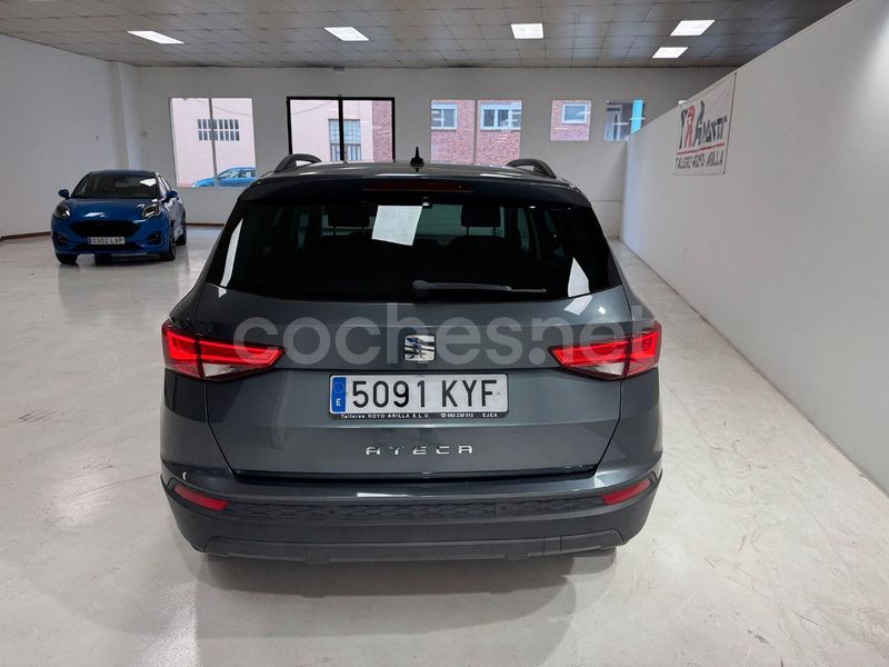 Usado Seat Ateca Reference 115 CV (84 kW) 2019 Gris / plata SUV