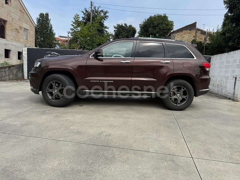 Usado Jeep Grand Cherokee Summit 250 CV (183 kW) 2016 Marrón SUV