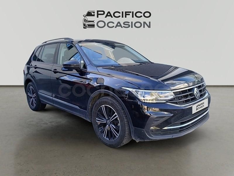 Usado VW Tiguan Life 150 CV (110 kW) 2021 Negro SUV