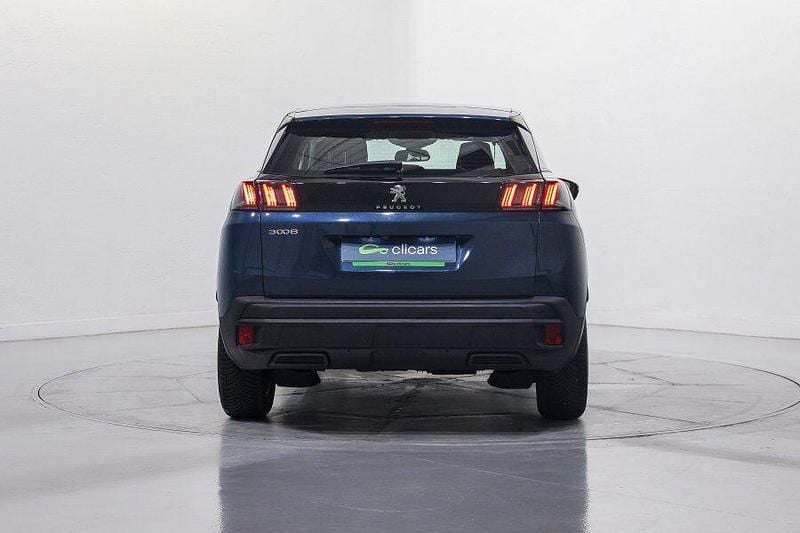 Usado Peugeot 3008 Active 130 CV (95 kW) 2022 Azul SUV
