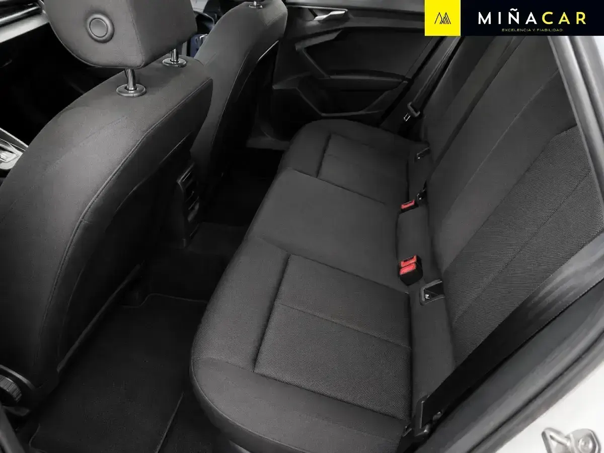 Usado Audi A3 Advanced Plus 150 CV (110 kW) 2023 Blanco Berlina