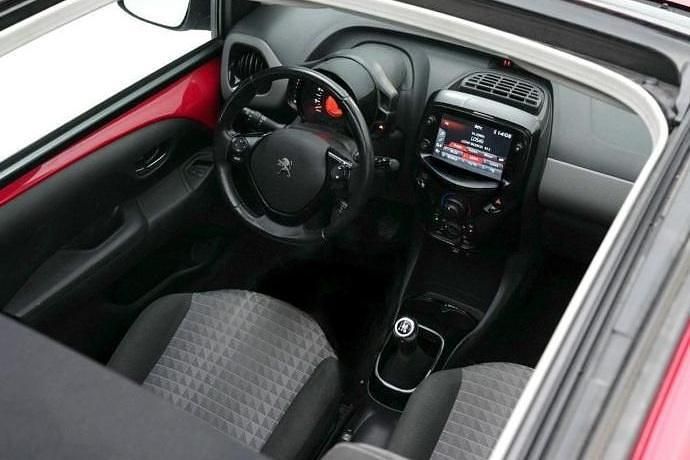 Usado Peugeot 108 Allure 72 CV (52 kW) 2021