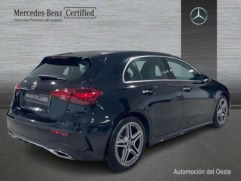 Usado Mercedes A180 137 CV (100 kW) 2025 Negro Utilitario