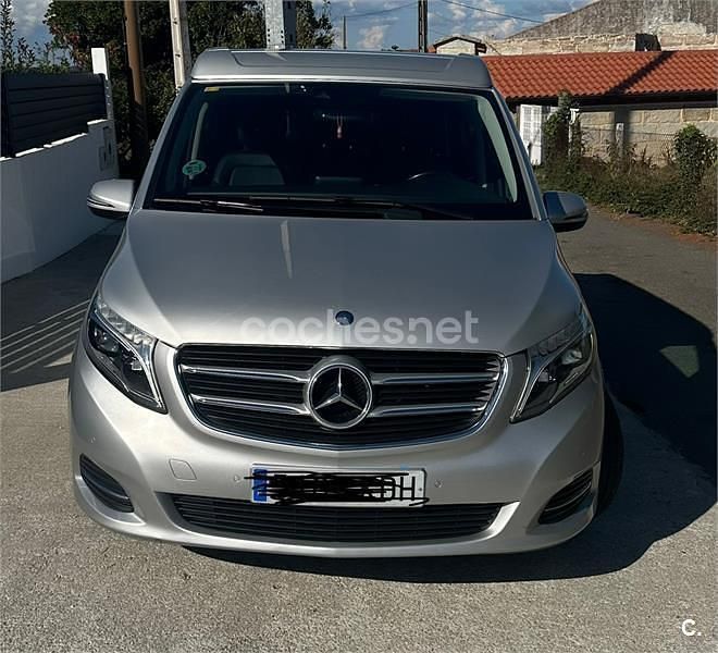 Usado Mercedes V250 Avantgarde 204 CV (150 kW) 2017 Gris / plata Monovolumen