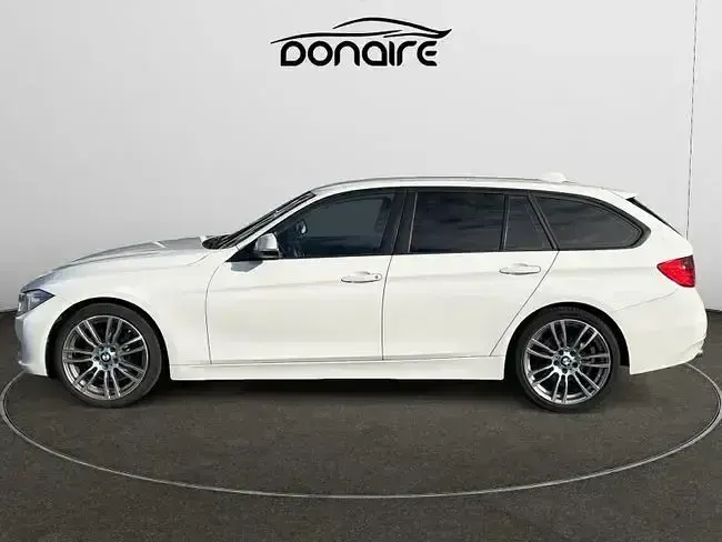Usado BMW 325 Comfort Edition 218 CV (160 kW) 2014 Blanco Familiar