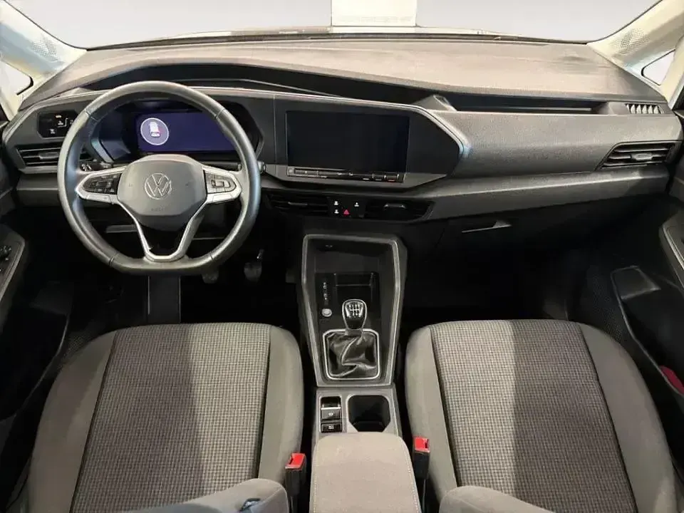 Usado VW Caddy 102 CV (75 kW) 2025 Gris Monovolumen