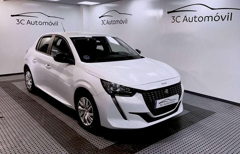 Usado Peugeot 208 Active 102 CV (75 kW) 2021 Blanco Utilitario