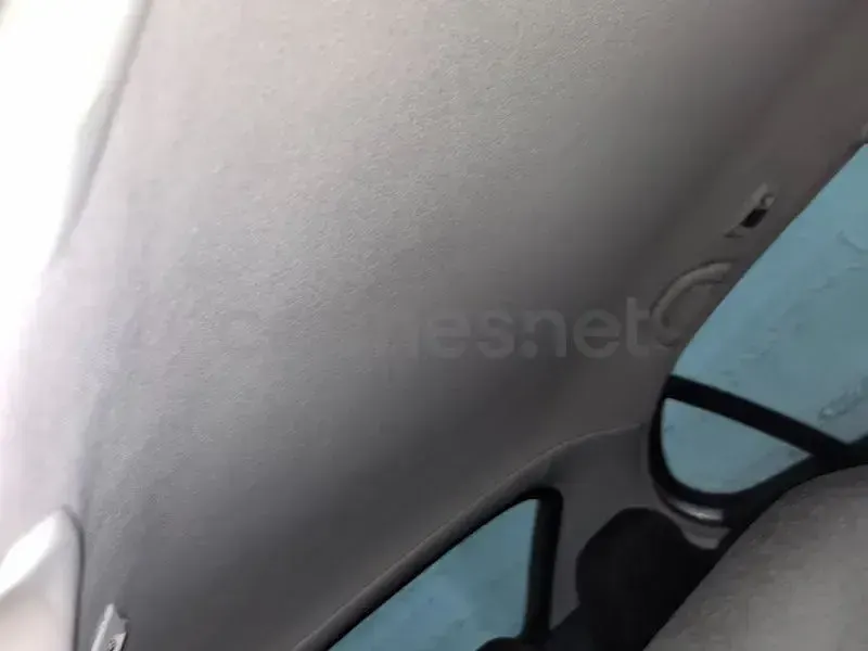 Usado Seat Leon Sport 105 CV (77 kW) 2004 Gris / plata Utilitario