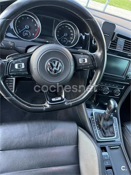 Usado VW Golf VII R 300 CV (220 kW) 2015 Negro Familiar