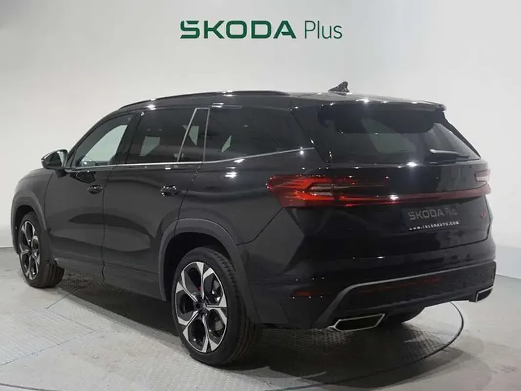 Nuevo Skoda Kodiaq RS 265 CV (194 kW) 2026 Negro SUV