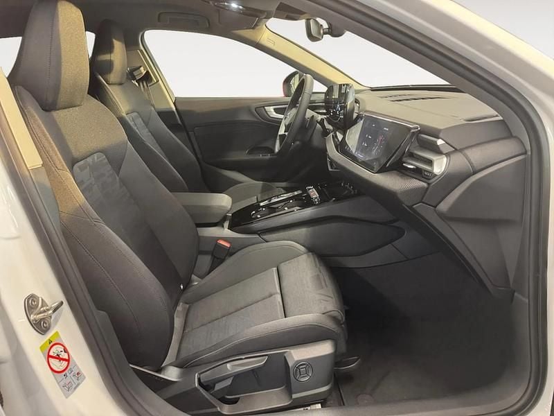 Ny Audi A5 Business 204 HK (150 kW) 2026 Hvid Stationcar