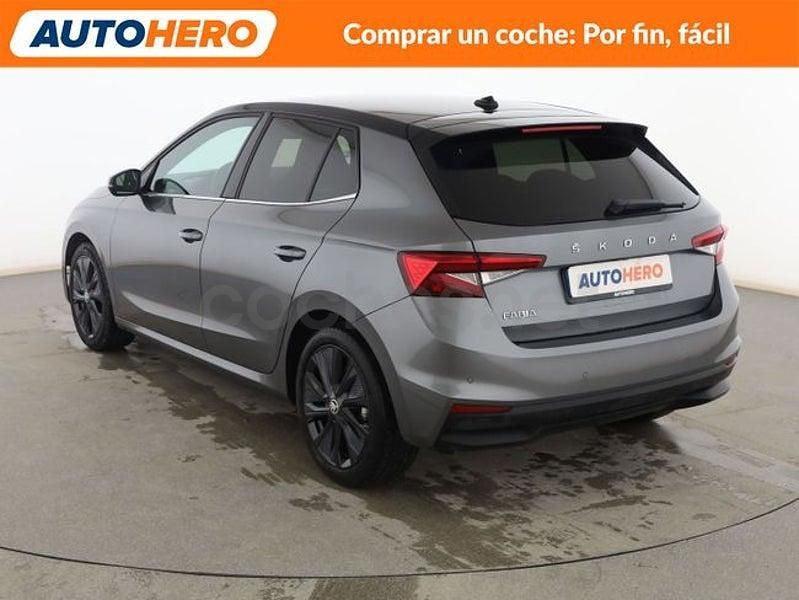 Usado Skoda Fabia Ambition 110 CV (80 kW) 2023 Gris Utilitario
