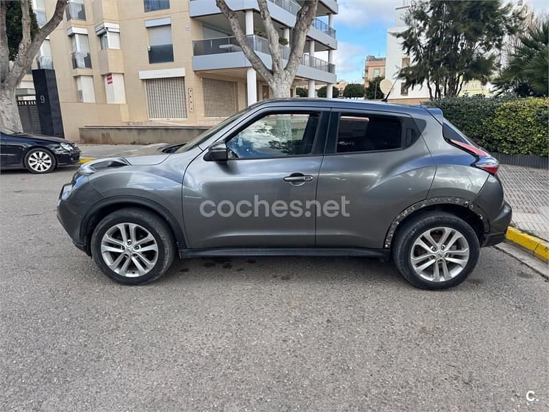 Usado Nissan Juke Acenta 110 CV (80 kW) 2016 Gris / plata SUV