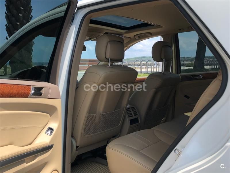 Usado Mercedes ML350 224 CV (164 kW) 2010 Blanco SUV