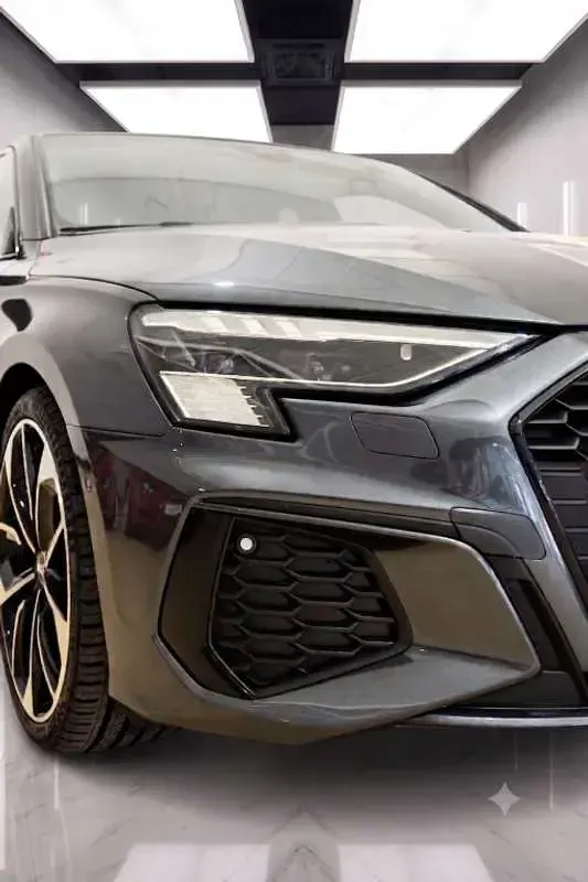 Usado Audi S3 Sportback 310 CV (228 kW) 2022 Gris Utilitario