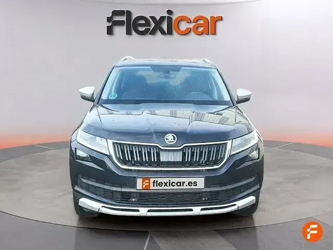 Käytetty Skoda Kodiaq LAURIN & KLEMENT 200 HP (147 kW) 2020 Musta Katumaasturi