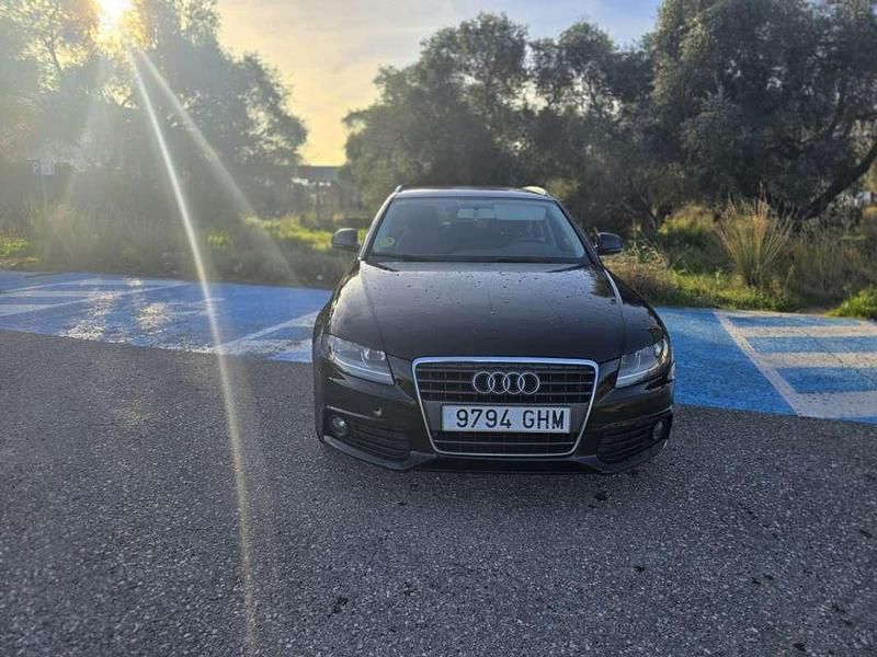 Usado Audi A4 143 CV (105 kW) 2008 Negro Familiar