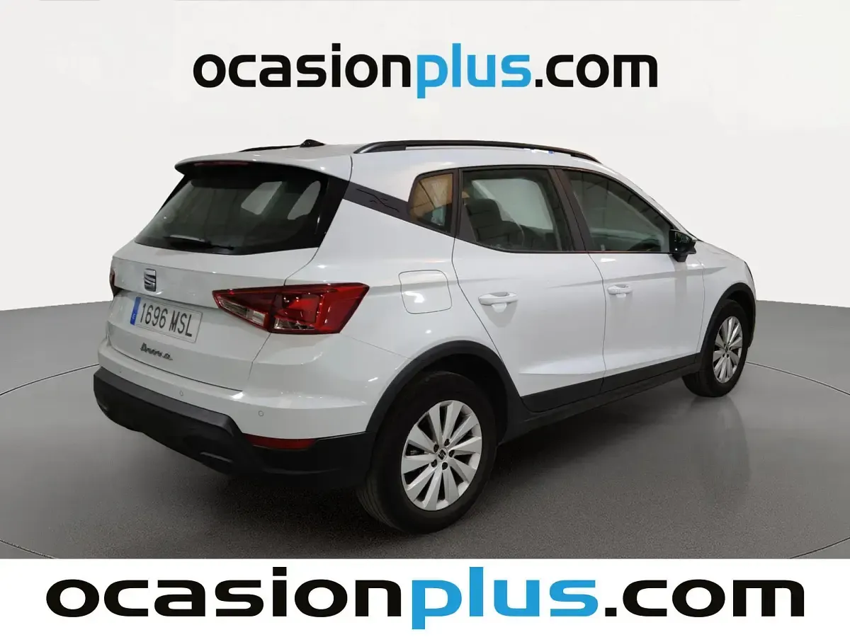 Usado Seat Arona Style 116 CV (85 kW) 2024 Blanco SUV