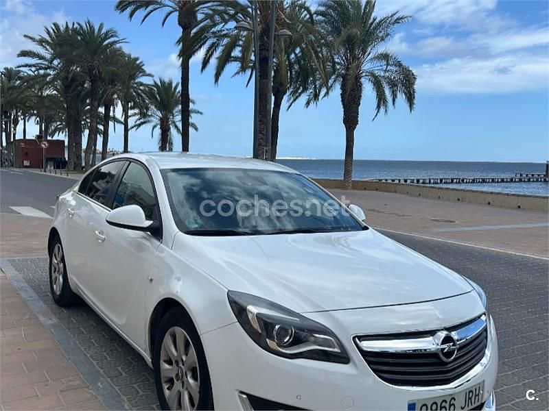 Blanco Usado 2016 Opel Insignia Selective Berlina | 10.000 € (Un poco caro) - Imagen 1/4