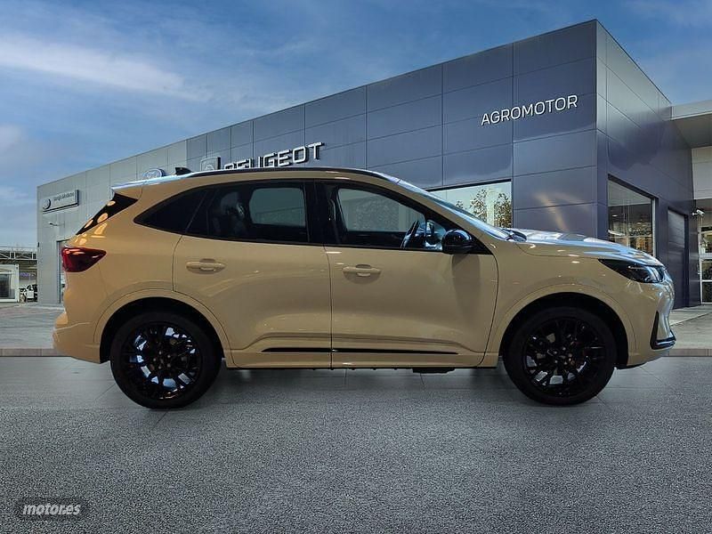 Nuevo Ford Kuga 242 CV (177 kW) 2026 Blanco SUV