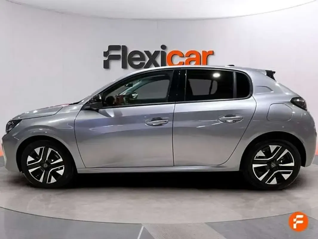 Occasion Peugeot 208 Allure 101 PK (74 kW) 2025 Grijs Hatchback