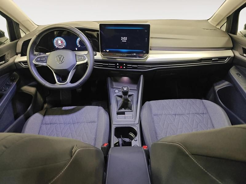 Usado VW Golf VIII 115 CV (84 kW) 2025 Negro