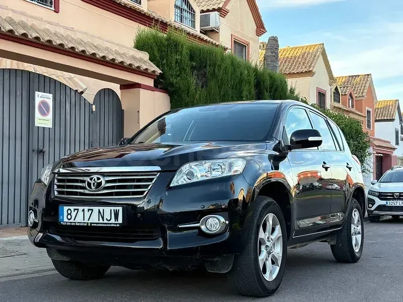 Usado Toyota RAV4 Active 150 CV (110 kW) 2012 Negro SUV