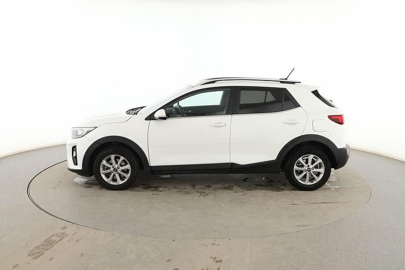 Usado Kia Stonic 85 CV (62 kW) 2017 Blanco SUV