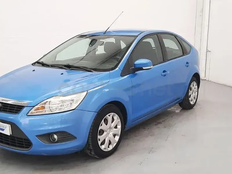 Usado Ford Focus Titanium 109 CV (80 kW) 2011 Azul Berlina