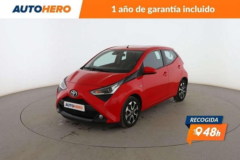 Rojo Usado 2019 Toyota Aygo X-play Utilitario | 13.599 € (Caro) - Imagen 1/3