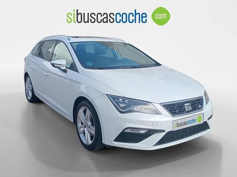 Usado Seat Leon ST 150 CV (110 kW) 2017 Blanco Familiar
