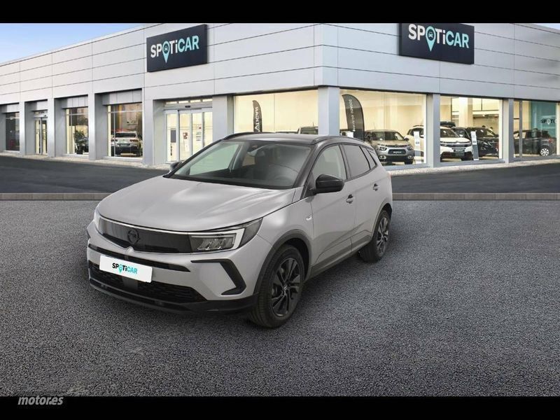 Quartz grey Usado 2023 Opel Grandland X S SUV | 27.900 € (Caro) - Imagen 1/4
