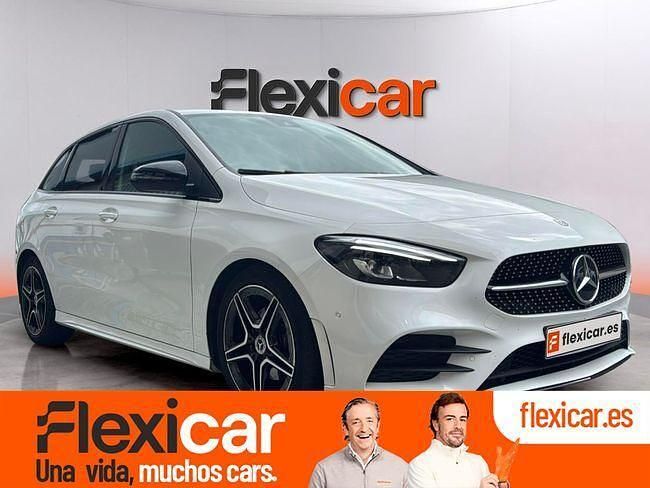Usado Mercedes B200 150 CV (110 kW) 2023 Blanco Monovolumen