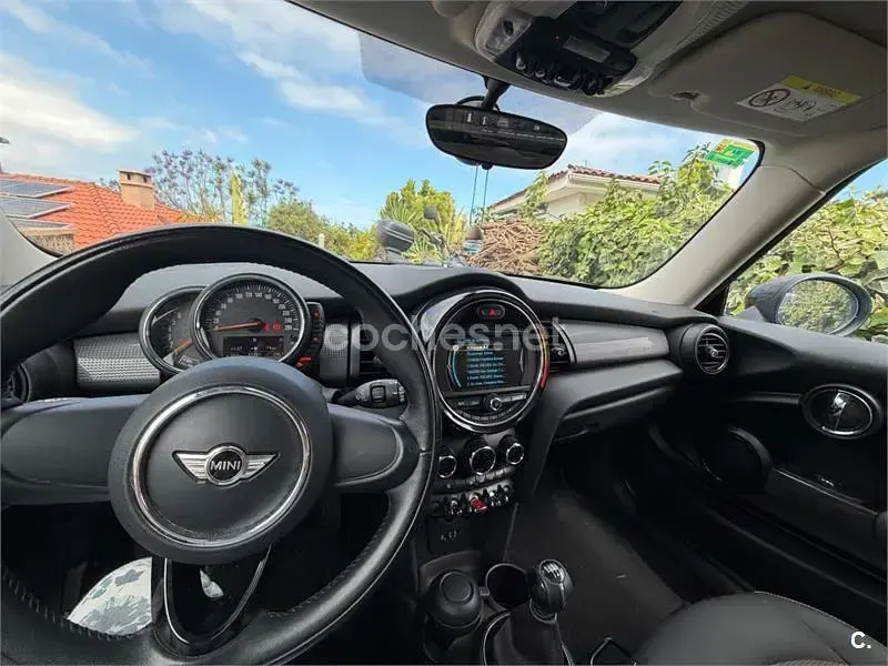 Usado Mini Cooper 136 CV (100 kW) 2016 Azul Utilitario