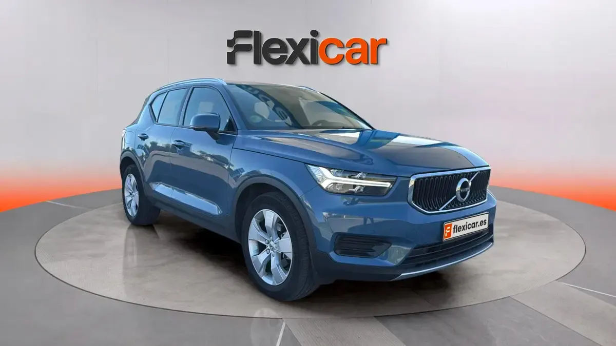 Usado Volvo XC40 Momentum 150 CV (110 kW) 2020 SUV
