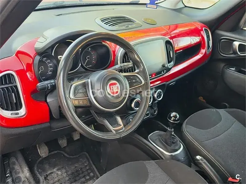 Usado Fiat 500L Pop Star 80 CV (58 kW) 2018 Rojo Monovolumen