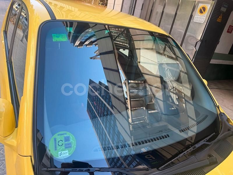 Usado Hyundai Atos GLS 63 CV (46 kW) 2007 Amarillo Utilitario