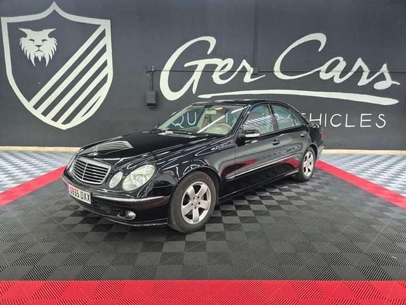 Usado Mercedes E200 Avantgarde 183 CV (134 kW) 2006 Negro Berlina