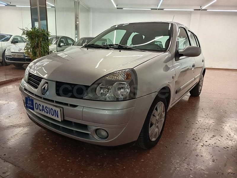 Gris / plata Usado 2007 Renault Clio II Authentique Berlina | 2599 € (Super precio) - Imagen 1/4