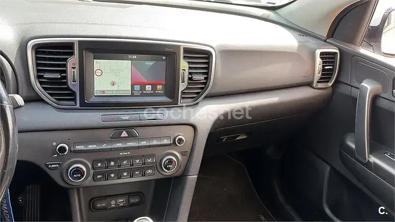Usado Kia Sportage 115 CV (84 kW) 2017 Blanco SUV