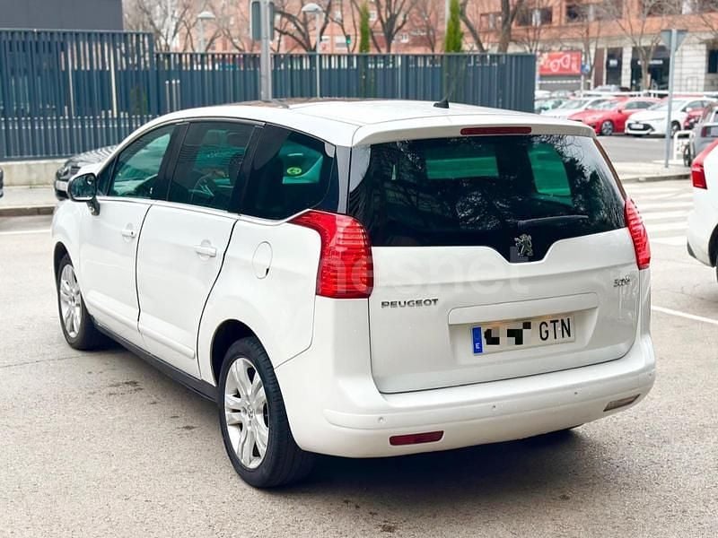 Blanco Usado 2010 Peugeot 5008 Sport Monovolumen | 4190 € (Buen precio) - Imagen 1/4
