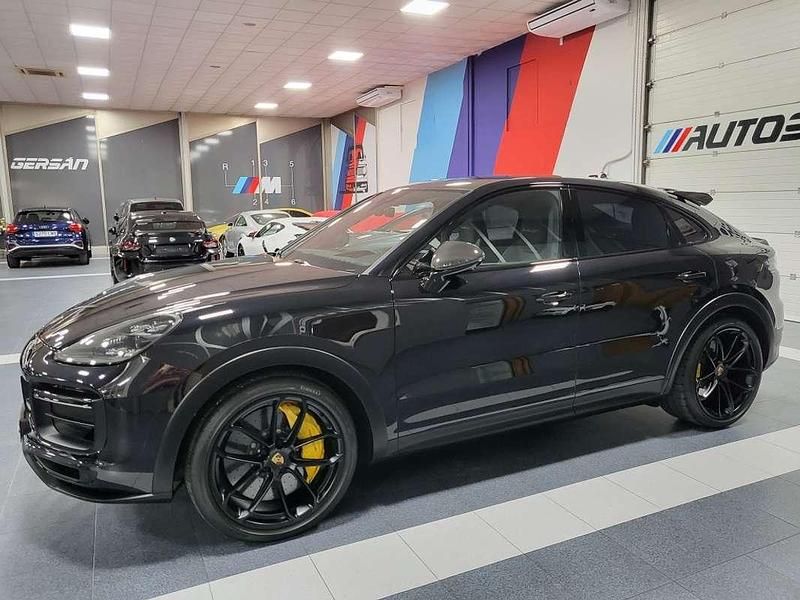 Usado Porsche Cayenne Turbo GT 640 CV (470 kW) 2022 Negro SUV