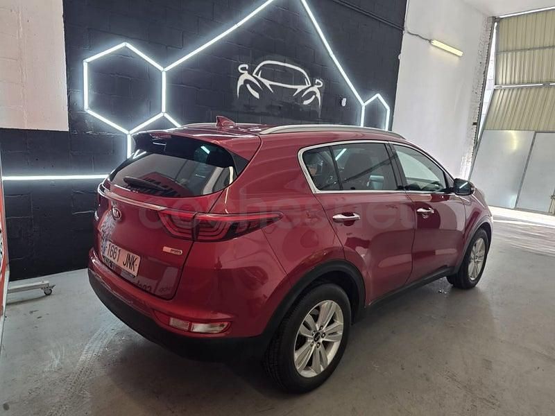 Usado Kia Sportage 115 CV (84 kW) 2016 Rojo SUV