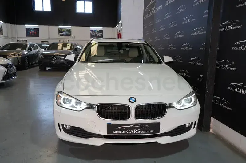 Usado BMW 318 143 CV (105 kW) 2015 Blanco Familiar